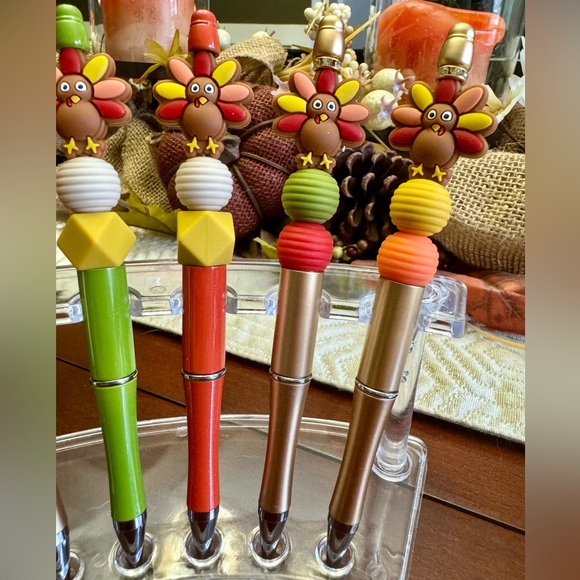 One Handcrafted Thanksgiving Turkey Writing Pen Holiday Beaded Boutique - Picture 4 of 4